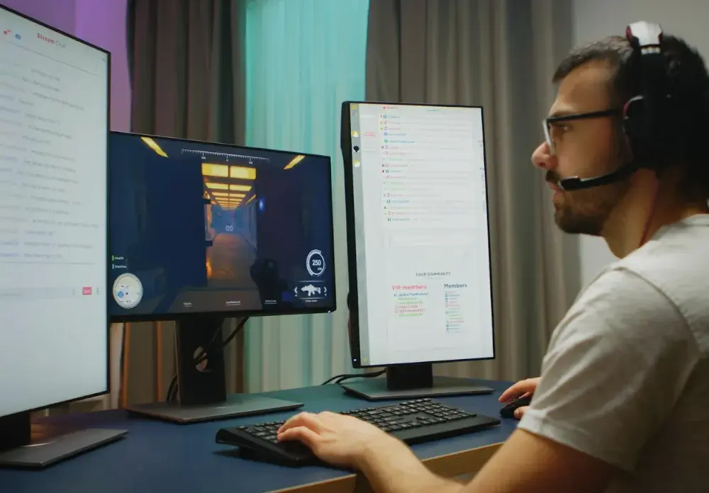 Jak wejść do gamedevu w 2026 roku: najbardziej poszukiwane zawody w branży gier