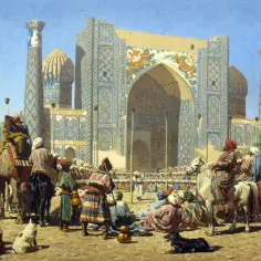 Scena z bazaru w stylu orientalizm, z ludźmi w barwnych strojach, wielbłądami i koniami przed zdobionym meczetem.